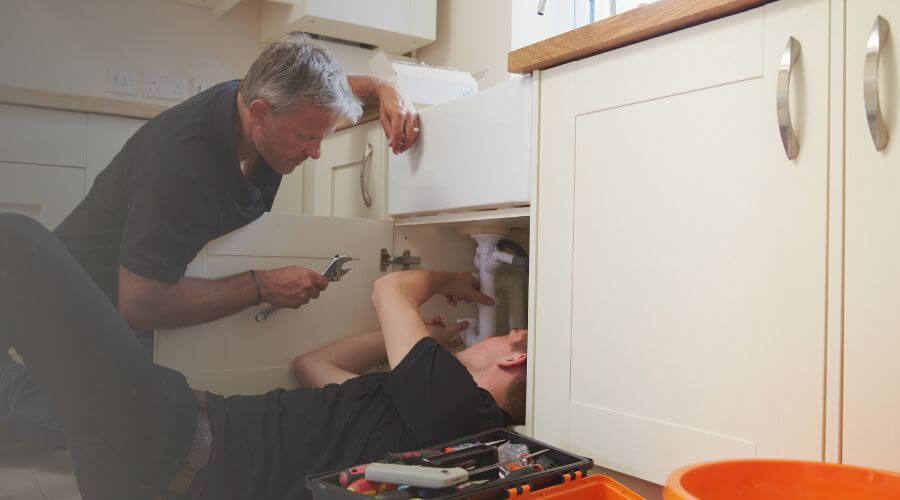 Local annual plumbing maintenance in Crestwood, IL